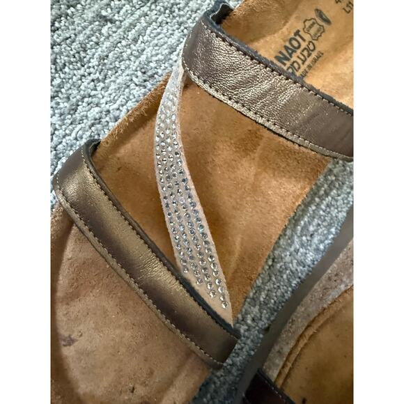 Naot Hawaii slide sandals with rhinestone accents women’s sandal size 42 10.5-11 - Picture 5 of 7